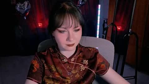 Snapshot of marty_bree chatting on 04.30.26 Nancy online show from 04.30.26