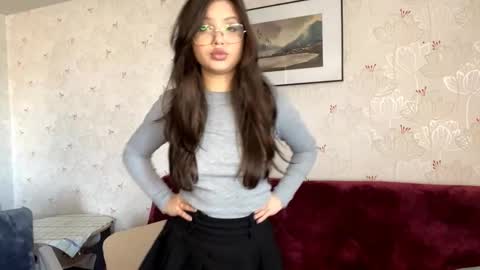 Mia online show from 02.17.26