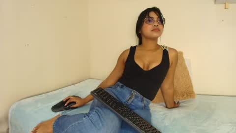 Snapshot of mary_cute9 chatting on 06.24.26 mary_cute9 online show from 06.24.26