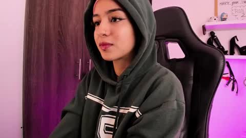 Mary Jane  online show from 03.08.25