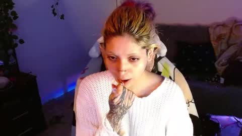                      100   online show from 01.14.26