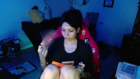                      100   online show from 04.09.26