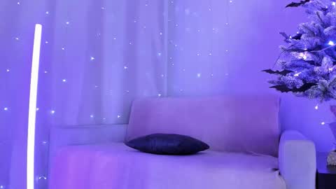 Julia online show from 12.16.25