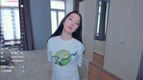 Mary online show from 12.14.25