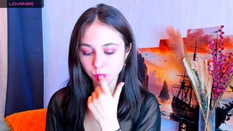 Mary online show from 10.11.25