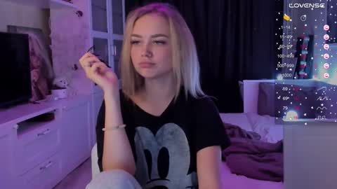 Mary online show from 09.18.25