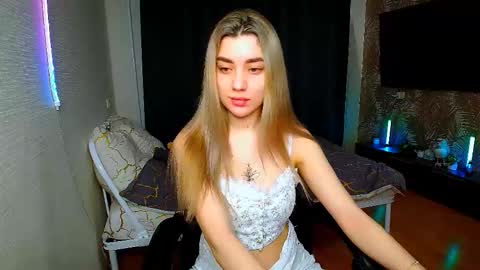 Snapshot of maryam_xs chatting on 03.24.26 maryam online show from 03.24.26