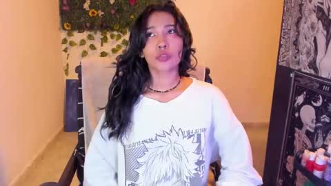 Snapshot of maryjane_785039 chatting on 10.22.25 maria online show from 10.22.25