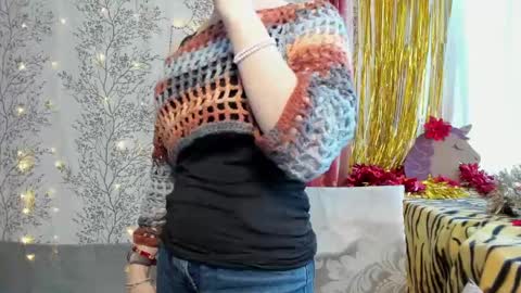 Mary Lou online show from 12.26.24