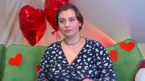 Snapshot of marymurrays chatting on 02.18.25 MaryMurrays online show from 02.18.25