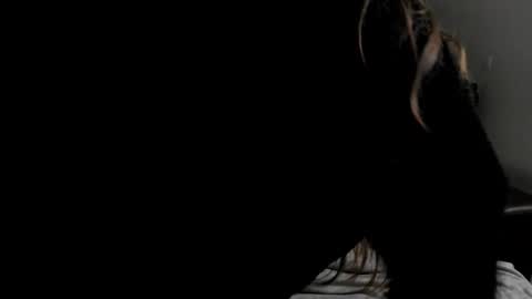 Snapshot of maryswon chatting on 02.18.25 Mary online show from 02.18.25