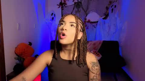 maryybellax online show from 10.29.25