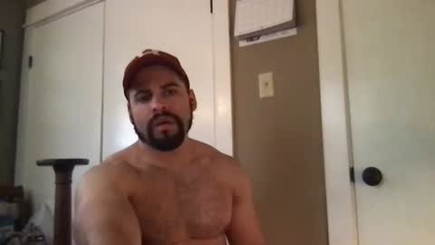 Snapshot of mascbeef95 chatting on 02.05.25 mascbeef95 online show from 02.05.25