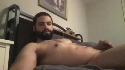 Snapshot of mascbeef95 chatting on 11.20.25 mascbeef95 online show from 11.20.25