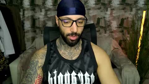 Snapshot of masculineguy69 chatting on 02.12.26 masculineguy69 online show from 02.12.26