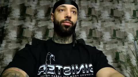 Snapshot of masculineguy69 chatting on 02.21.26 masculineguy69 online show from 02.21.26