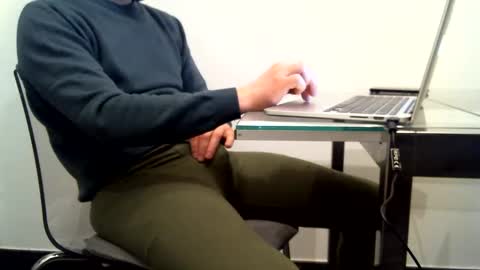 Snapshot of mask07 chatting on 01.17.25 Mask07 online show from 01.17.25