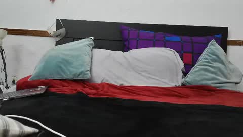 greenhot2 online show from 03.01.25