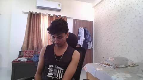 Mask Boy online show from 11.08.25