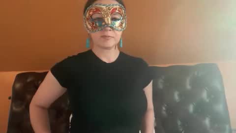 Snapshot of maskedflirt3 chatting on 04.06.26 maskedflirt3 online show from 04.06.26