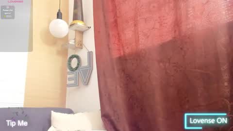 Scarlet  online show from 11.15.25