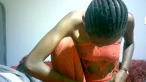 maskgang001 online show from 01.13.26