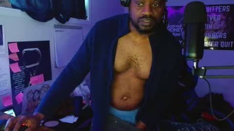 Maskmind online show from 03.11.25