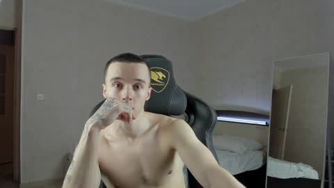 Snapshot of mason_warhol chatting on 12.26.24 Mason online show from 12.26.24