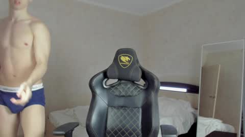 Snapshot of mason_warhol chatting on 12.29.24 Mason online show from 12.29.24