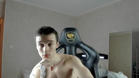 Snapshot of mason_warhol chatting on 02.07.25 Mason online show from 02.07.25