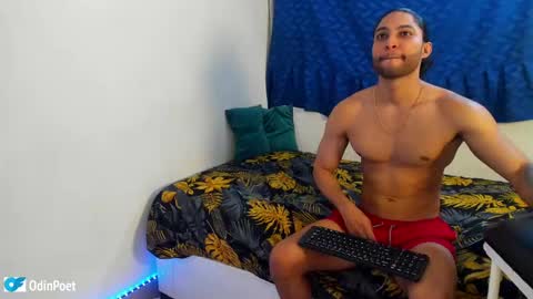 Snapshot of massatgeserotics chatting on 01.09.25 I Am Odin  online show from 01.09.25