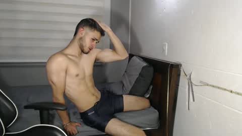 massimo online show from 02.04.25