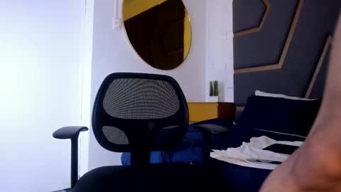 Massimo online show from 11.21.25