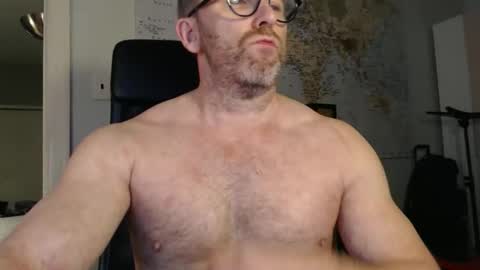 Snapshot of master8daddy69 chatting on 05.12.26 master8daddy69 online show from 05.12.26