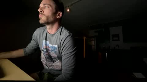 Snapshot of master_louie chatting on 11.04.25 muskyjockdick online show from 11.04.25