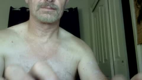 Snapshot of masterdaddyj1 chatting on 07.01.26 MasterDaddyJeff online show from 07.01.26