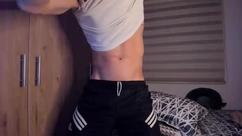 mastrangelo_x online show from 10.12.25