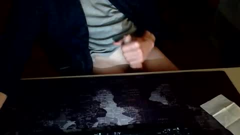 Snapshot of masturbatemindbreaker chatting on 05.12.26 MasturbateMindbreaker online show from 05.12.26
