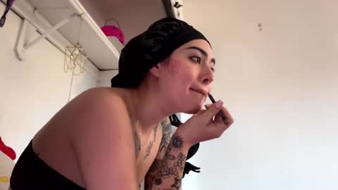 masturbatingmariamiller online show from 11.27.25