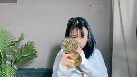 SuSu online show from 11.05.25