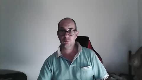 Snapshot of mat11efou chatting on 04.30.26 mat11efou online show from 04.30.26