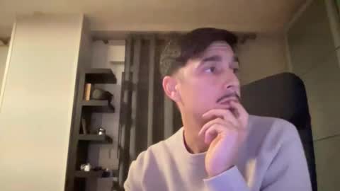 Snapshot of matahavi chatting on 12.21.25 Aaron online show from 12.21.25