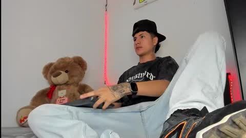 mateo_escobar online show from 11.09.25