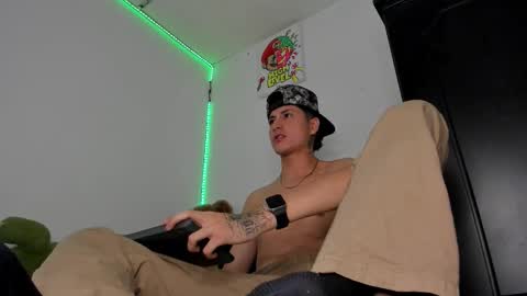 mateo_escobar online show from 12.18.25