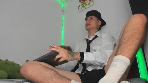 mateo_escobar online show from 03.02.26