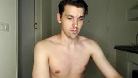 Snapshot of mateo_zeus chatting on 12.29.24 mateo_zeus online show from 12.29.24
