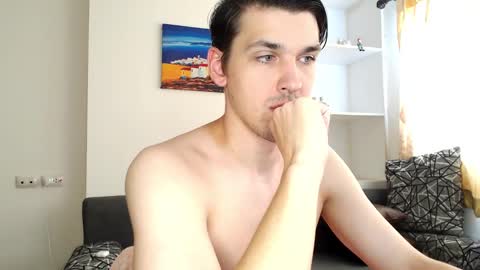 Snapshot of mateo_zeus chatting on 01.19.25 mateo_zeus online show from 01.19.25