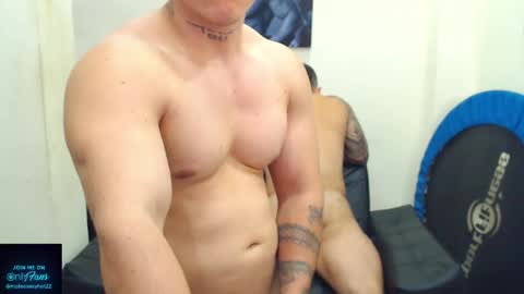 Snapshot of mateosexyhot22 chatting on 04.30.26 Mateo online show from 04.30.26