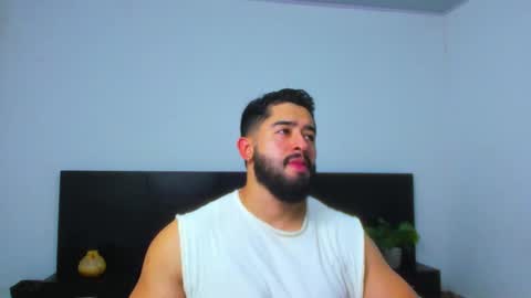 Snapshot of mathew_flintt chatting on 10.12.25 Mathew Flintt online show from 10.12.25