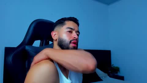 Snapshot of mathew_flintt chatting on 01.15.26 Mathew Flintt online show from 01.15.26